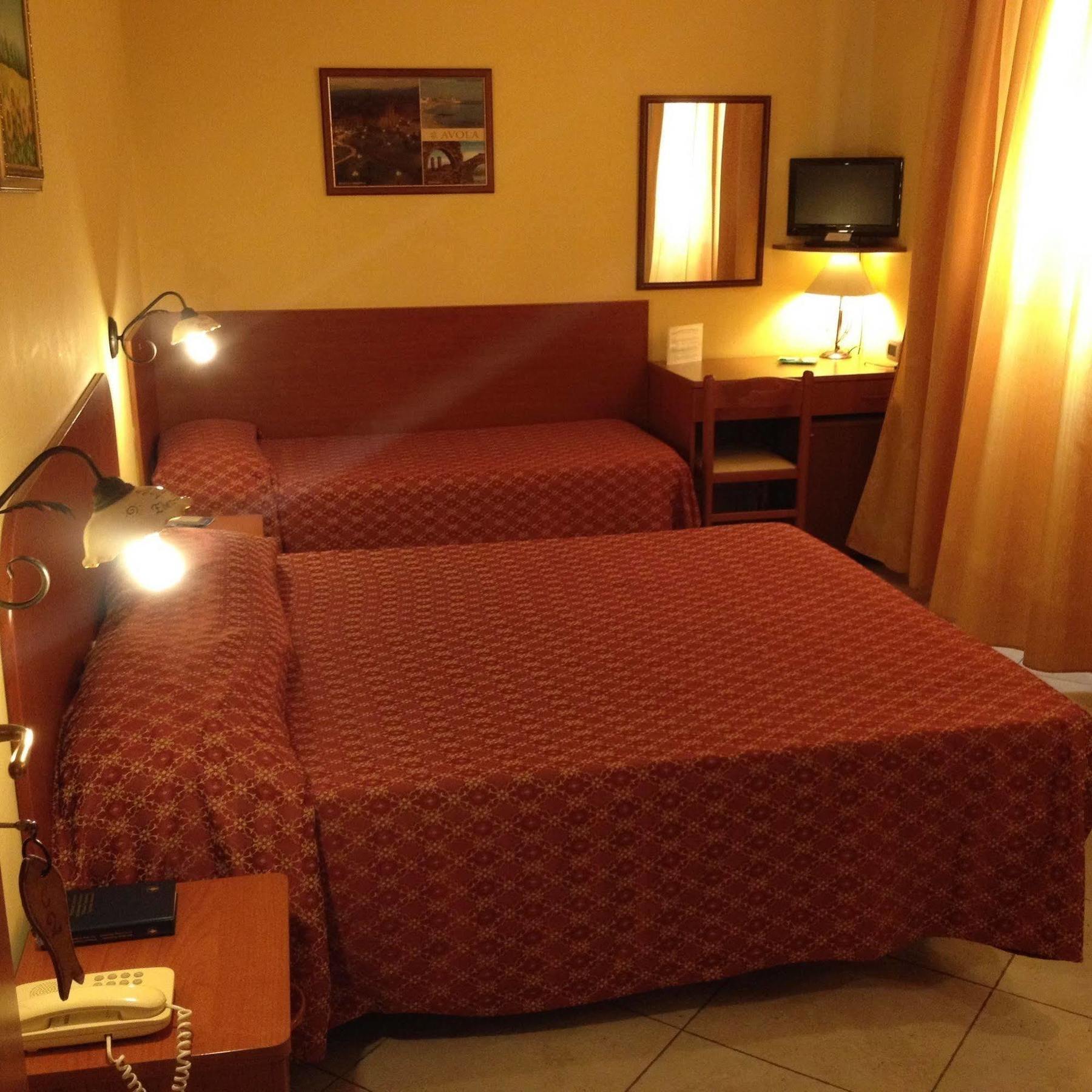 B&B Villa Eben Ezer Avola Εξωτερικό φωτογραφία